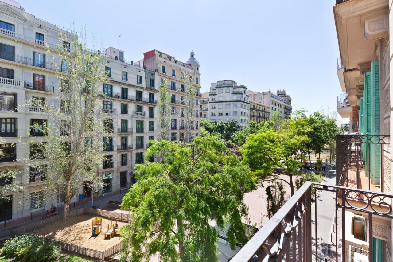 Stay U-Nique Apartments Mistral Барселона Екстериор снимка